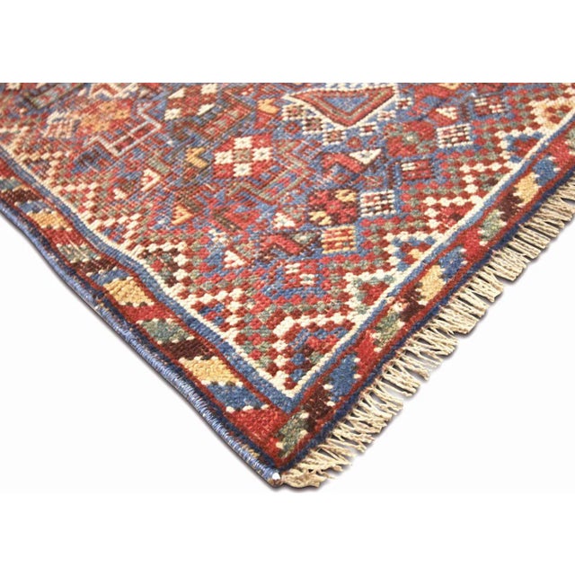 Traditional 1930s Persian Shiraz Rug For Sale - Image 3 of 6