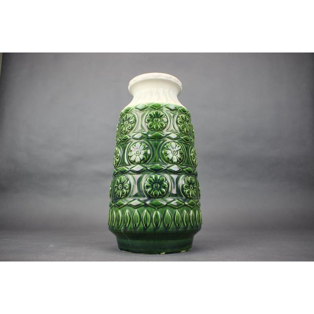 Large Mid-Century Green Relief Vase from Bay Keramik, West Germany, 1970s For Sale - Image 4 of 10