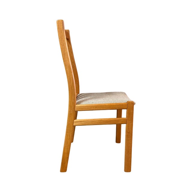 Mid-Century Modern Mid 20th Century Danish Dining Chairs by Findahl Møbler For Sale - Image 3 of 8