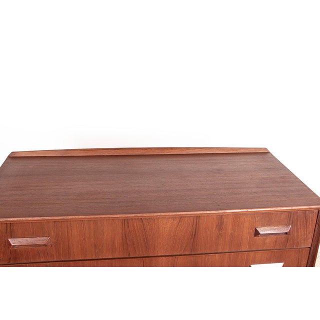 Brown Danish Teak Chest of Drawers by Borge Mogensen for Søborg Mobelfabrik, 1960s For Sale - Image 8 of 18