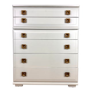 Mid Century Deco Modern Tall Chest Restored in Linen White Attributed to Raymond Loewy for Mengel For Sale