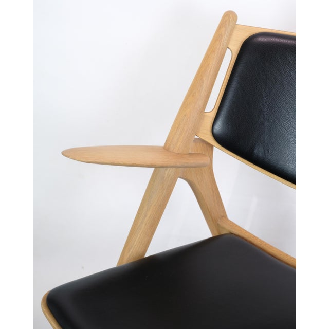 Model CH28 Armchair in Oak attributed to Hans J. Wegner for Carl Hansen For Sale - Image 3 of 16