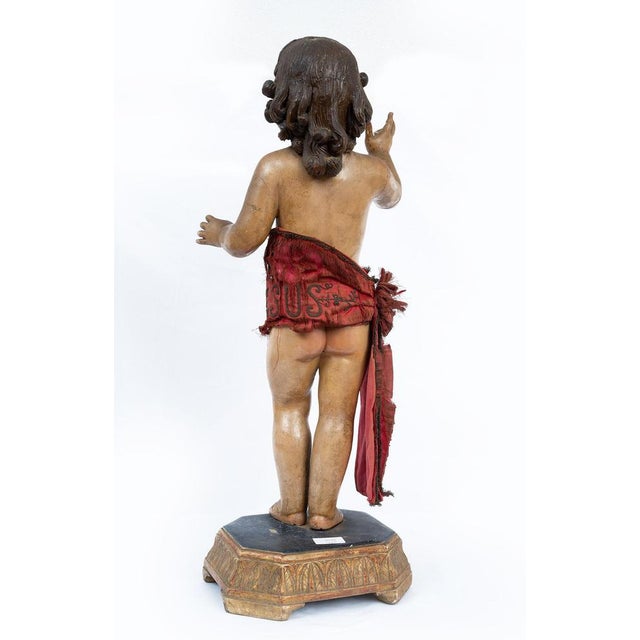 Antique 18th Century Neapolitan Polychrome Wooden Sculpture of the Blessing Child For Sale - Image 3 of 7