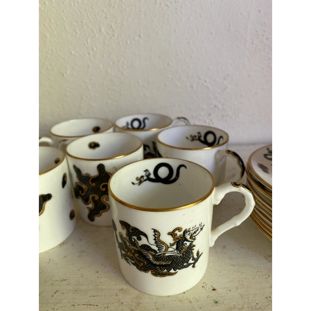 This iconic pattern is based on a 19th design and was reissued by Royal Worcester in the 20th century. This pattern was...