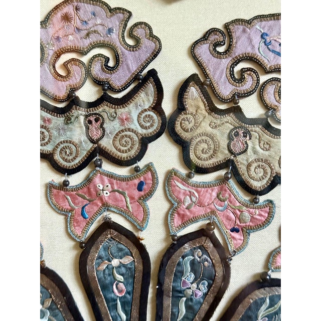 Textile Framed Chinese Antique Embroidery Silk Collar Qing Dynasty For Sale - Image 7 of 17