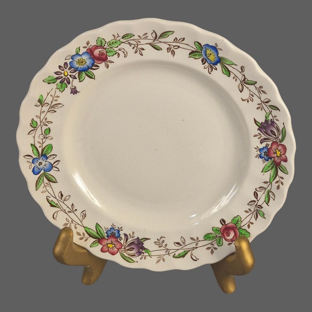 Mid 20th Century Vintage Spode Copeland England Felicity Floral Pattern 4 Dessert Plates #1 - Set of 4 For Sale - Image 5 of 8