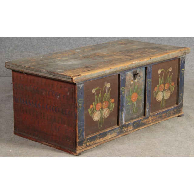 Small Antique Chamfered Chest in Softwood, 1897 For Sale - Image 12 of 18