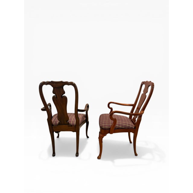 Kindel Furniture Late 20th Century Kindel Queen Anne Style Mahogany Dining Chairs, Set of 4 (2 Arm, 2 Side) For Sale - Image 4 of 10