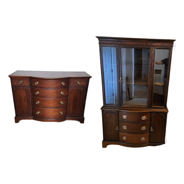 (Set) Exquisite 1948 Drexel “Travis Court” Federal Revival Sideboard & China Cabinet For Sale