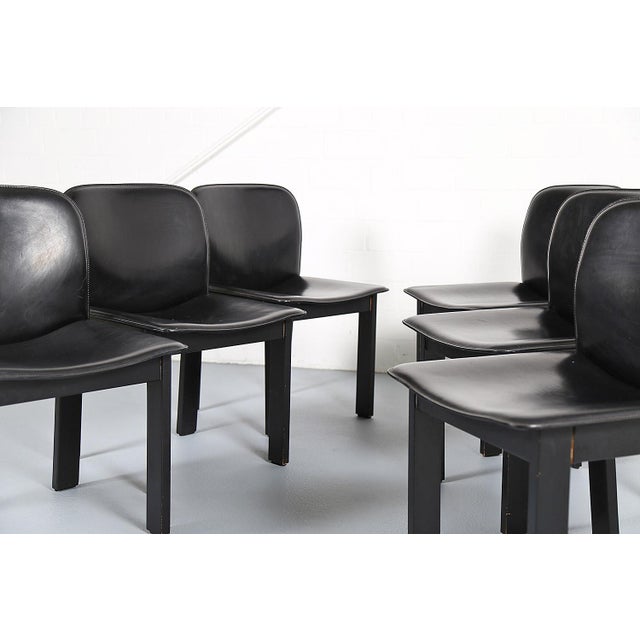 Afra & Tobia Scarpa Wood & Black Leather Dining Chairs in the style of Afra & Tobia Scarpa, Set of 6 For Sale - Image 4 of 18