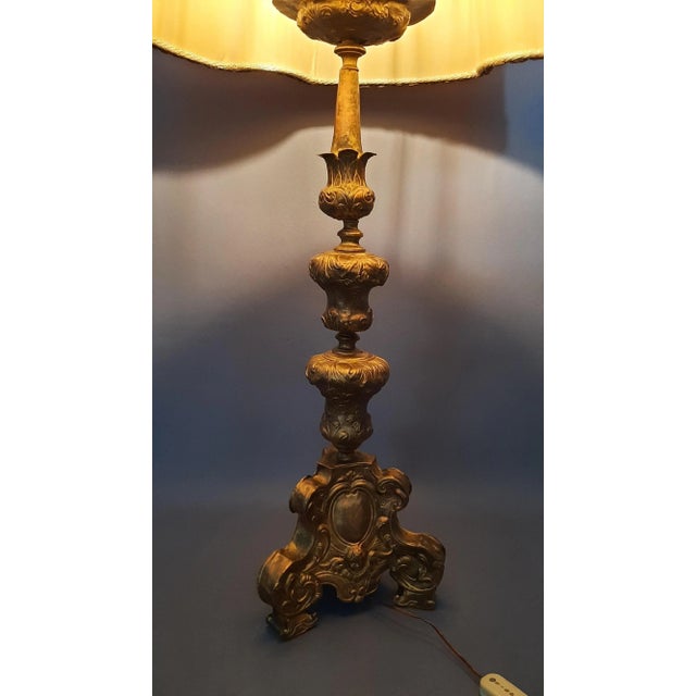 Antique Table Lamp in Wood and Brass, 1890s For Sale - Image 11 of 18