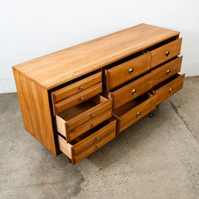 1960s 1960s Mid Century Modern Credenza Dresser Solid Wood 9 Drawers La Period Furniture For Sale - Image 5 of 12