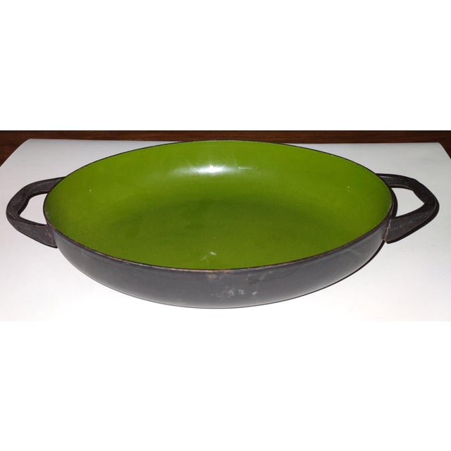 This olive green enamelware is in great vintage condition. It can be cooked in - on the stovetop or in the oven. then...