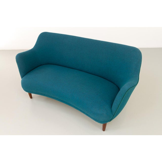 Danish Modern Sofa in Teal Blue, 1950s. For Sale - Image 15 of 18