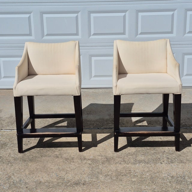 Lee Industries Pair of Lee Industries Linen Slipcovered Upholstered Counter Height Stools For Sale - Image 4 of 13