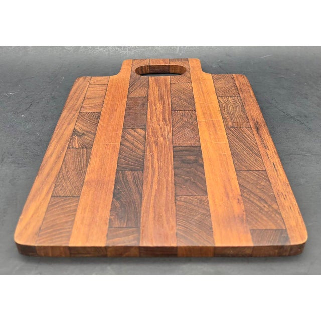 Mid 20th Century Mid 20th Century Danish Staved Teak Wood Charcuterie & Cheese Board For Sale - Image 5 of 11