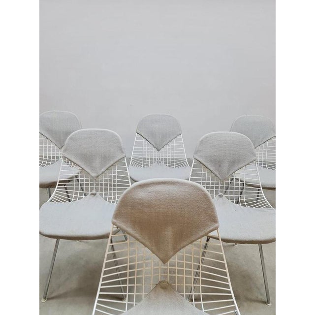 Herman Miller Vintage Wire Bikini Chairs by Charles and Ray Eames for Herman Miller, 1960s, Set of 6 For Sale - Image 4 of 8
