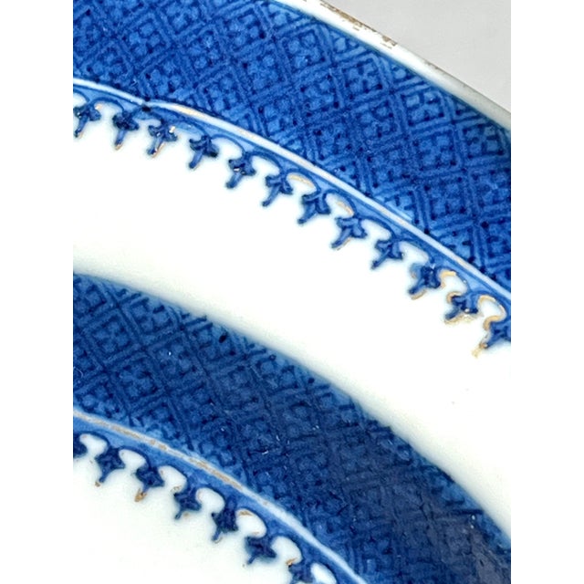 18th Century Chinese Export Armorial Cabinet Plates - Group of 3 For Sale In Los Angeles - Image 6 of 11