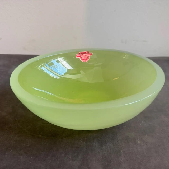 1960s 1960s MId-Century Modern Green Murano Glass Oval Bowl by Archimede Seguso For Sale - Image 5 of 14