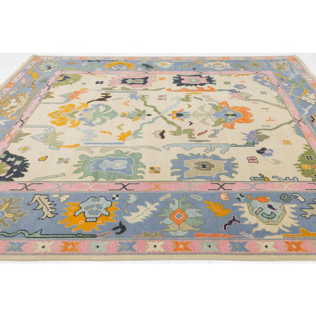 2020s Contemporary Hand-Knotted Oushak Style Wool Rug in Ivory, Soft Blue, & Pastel For Sale - Image 5 of 12