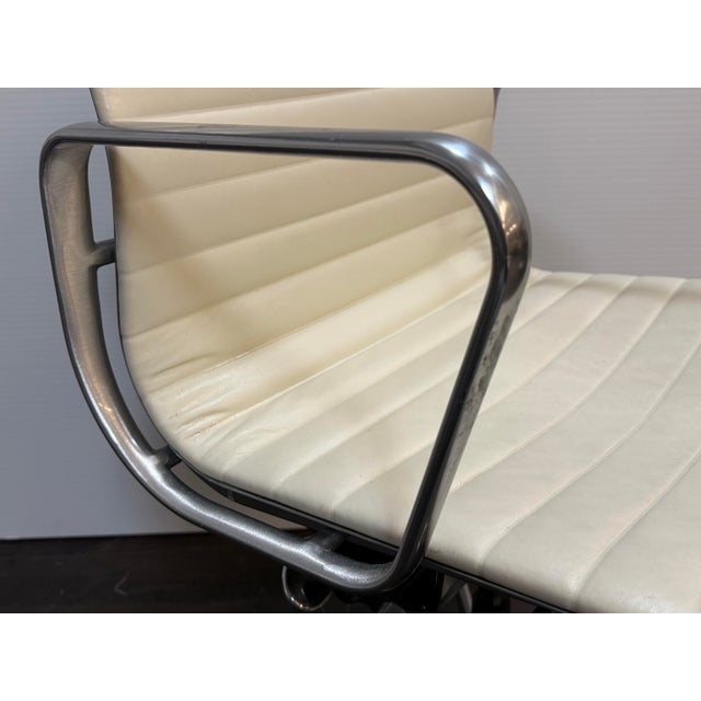 Charles + Ray Eames for Herman Miller Eames Aluminum Group Management Chair + Ottoman Set For Sale - Image 10 of 12