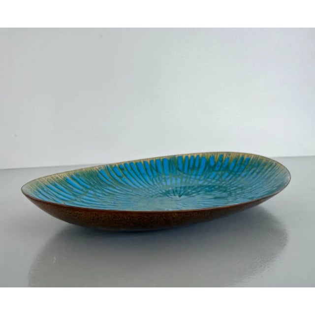 1960s 1960s Rare Enamelware Dish by Annemarie Davidson | Collectible Ghostline Oval Tray Copper Over Enamel For Sale - Image 5 of 7