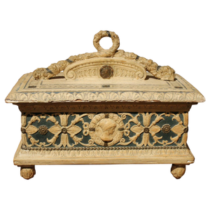 19th Century Italian Renaissance Style Wood Lacquer and Painted Gesso Lidded Box