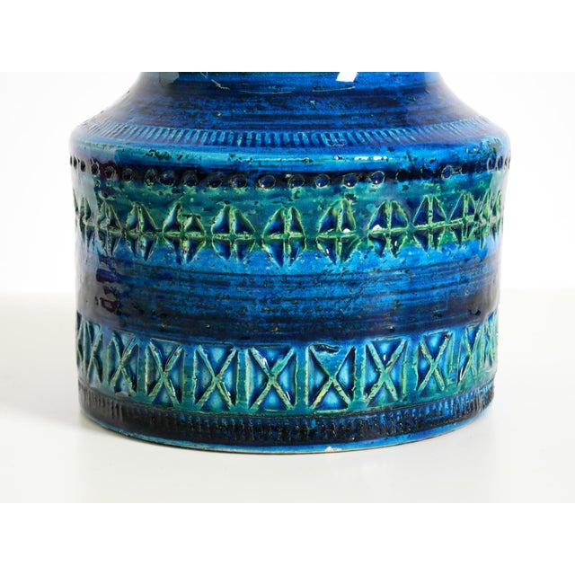 Small Rimini Blue Ceramic Vase by Aldo Londi for Bitossi, Italy, 1960s For Sale - Image 10 of 15