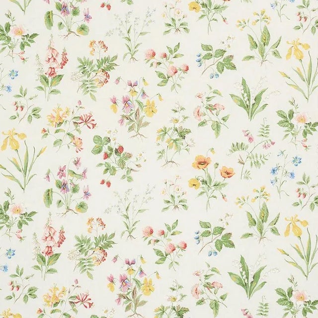 Sweet English wildflowers based on a mid-20th-century design boast incredible depth, a useful scale and a delightfully...