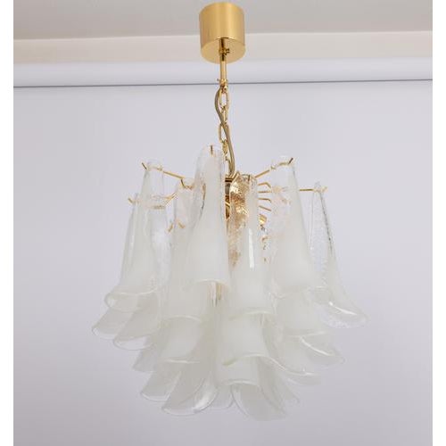 1980s Large Murano Glass Petals Chandelier, Italy, 1980s For Sale - Image 5 of 18