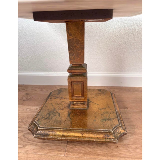Late 20th Century Pair of Vintage Hollywood Regency Gilt Pedestal Tables With Marble Tops For Sale - Image 5 of 9