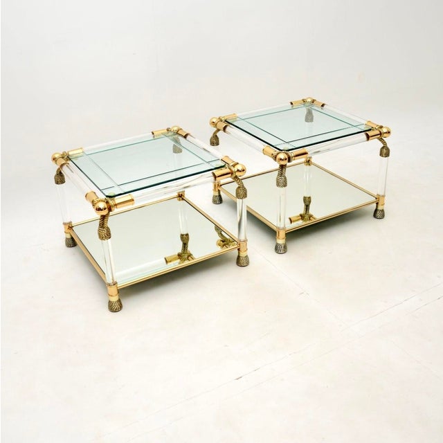 Mid-Century Modern Vintage Spanish Acrylic and Glass Side Tables from Curvasa, 1970s, Set of 2 For Sale - Image 3 of 10