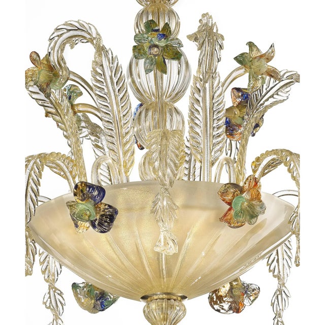 2020s Luxury 21st Century Italian Murano Glass Flower Chandelier – Gold & Clear For Sale - Image 5 of 6