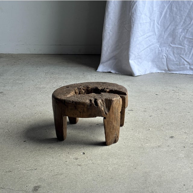 Brown Small Circular Four-Legged Stool in Organic Openwork Teak, 1980s For Sale - Image 8 of 11