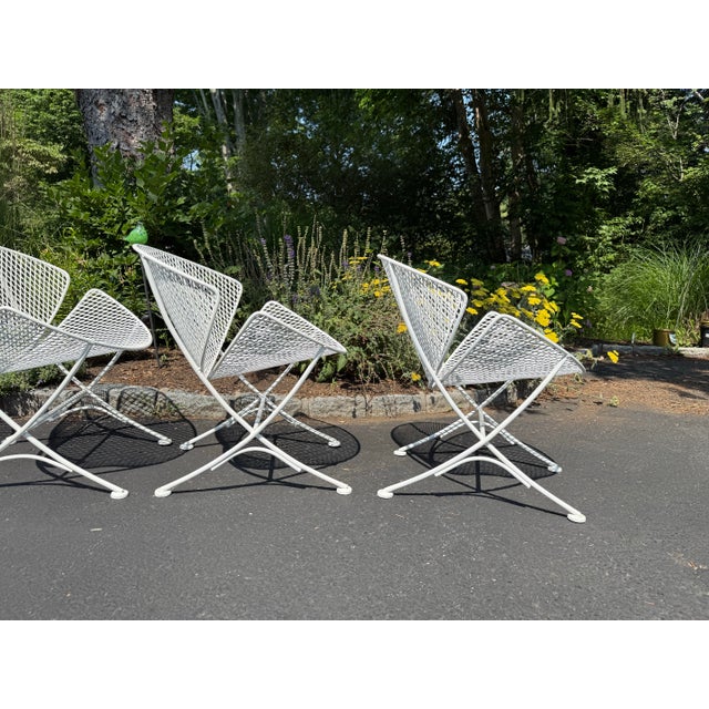 White 1960’s Clam Chairs by Maurizio Tempestini for Salterini, Attributed - Set of 4 For Sale - Image 8 of 12