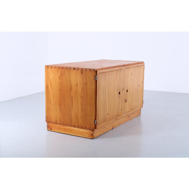 Small Sideboard in Pinewood attributed to Ate van Apeldoorn for Houtwerk Hattem, 1960s For Sale - Image 4 of 17