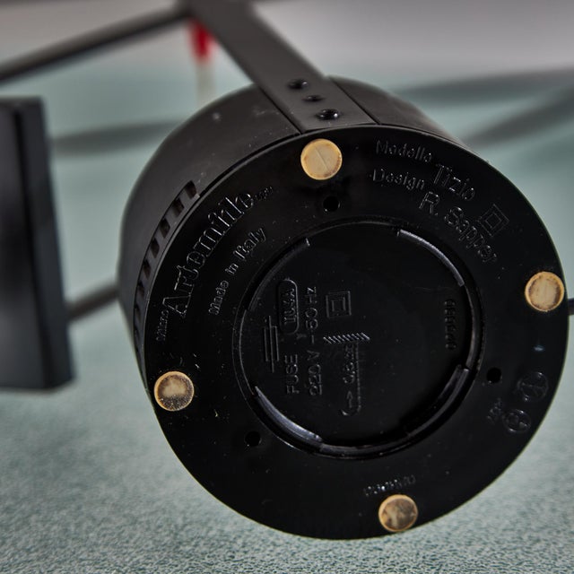 Tizio Table Lamp by Richard Sapper for Artemide, 1970s For Sale - Image 14 of 16