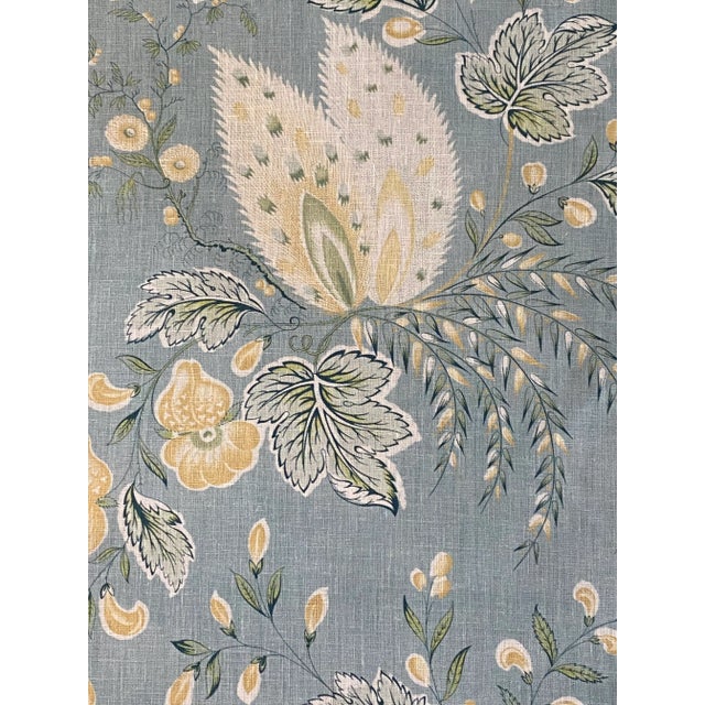 HATLEYaqua 3008/17 2 1/2 Yards Suzanne Tucker HATLEY Aqua CONTENT 100% Linen WIDTH 54″ REPEAT 27″ h 14.25″ v Printed on a...