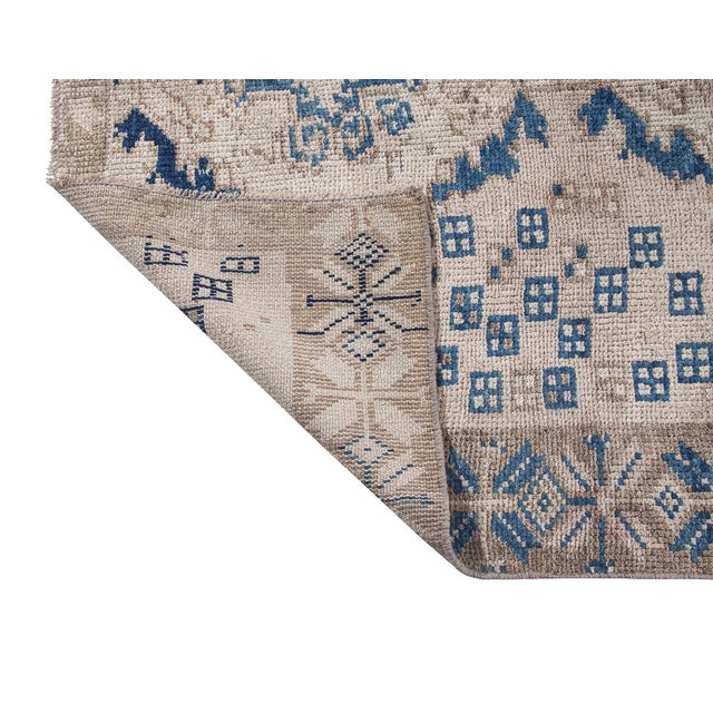 Mid 20th Century Decorative Vintage Turkish Kars Wool Rug For Sale - Image 5 of 6