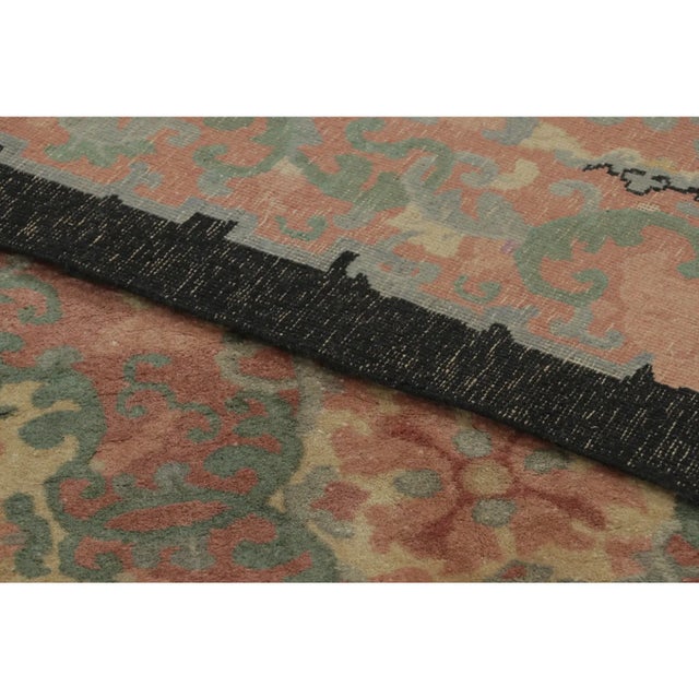Antique Chinese Hooked Rug With Floral Medallion & Vine Design - Rug & Kilim For Sale In New York - Image 6 of 9