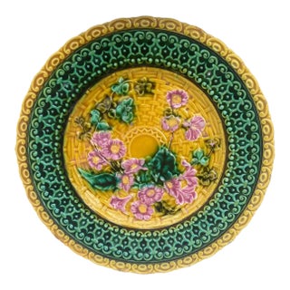 Majolica Pink Flowers Villeroy & Boch Plate , Circa 1900 For Sale