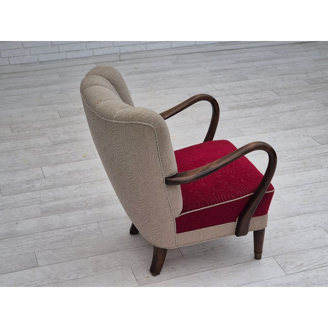 1960s, Danish design by Alfred Christensen for Slagelse Møbelværk. Armchair in original, very good condition: no smells,...