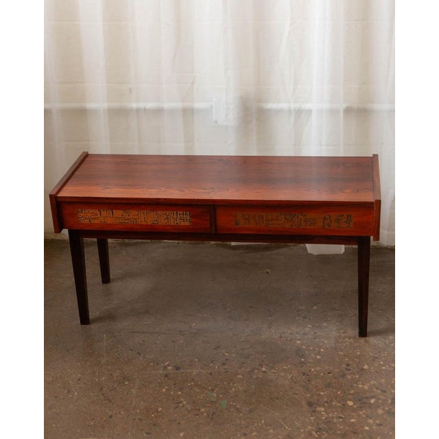 Mid-Century Modern Attributed to Pedersen & Hansen Danish Rosewood Side Table, 1970s For Sale - Image 3 of 10