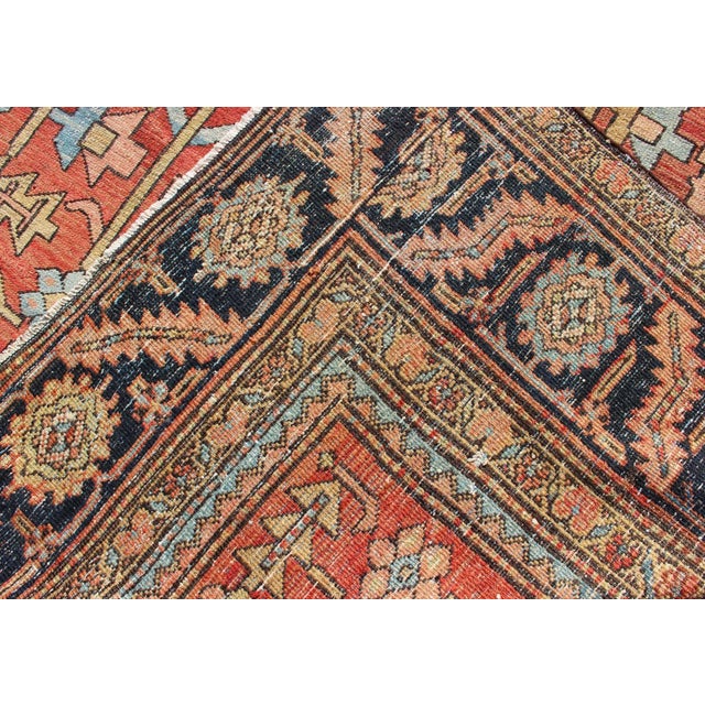 1900 - 1909 Antique Persian Serapi Rug With All-Over Geometric Design For Sale - Image 5 of 13