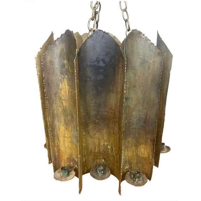 Brutalist Torch-Cut Patinated Brass Candle Lantern Chandelier Attributed to Tom Greene for Feldman Lighting c.1960s For Sale - Image 9 of 10