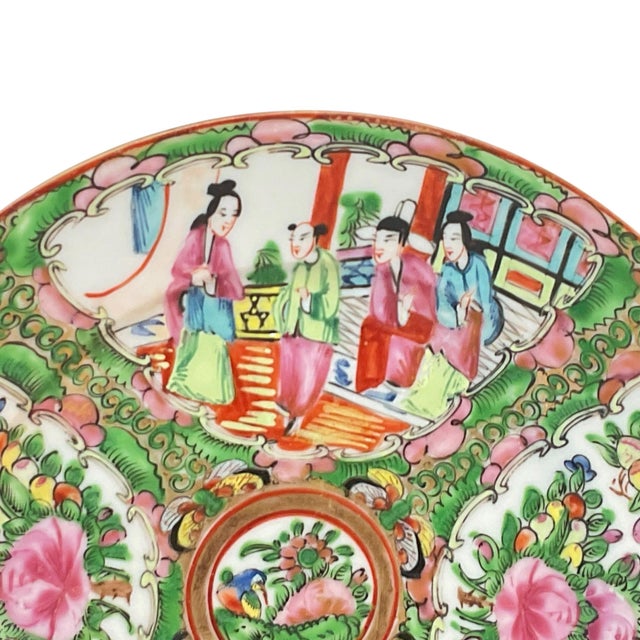 Chinese Rose Medallion Porcelain Plate 8 3/8”, 19th Century For Sale - Image 4 of 10