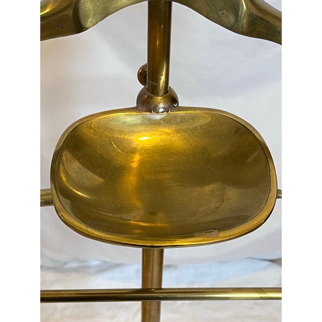 1970s Vintage 48'-65” Italy Brass Valet Stand Hollywood Regency Butler Pineapple For Sale - Image 5 of 12