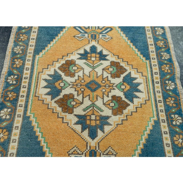 Early 21st Century Turkish Mini Rug Oriental Hand Knotted Vintage Rug 1'10" x 3'4" #20739 For Sale - Image 5 of 8
