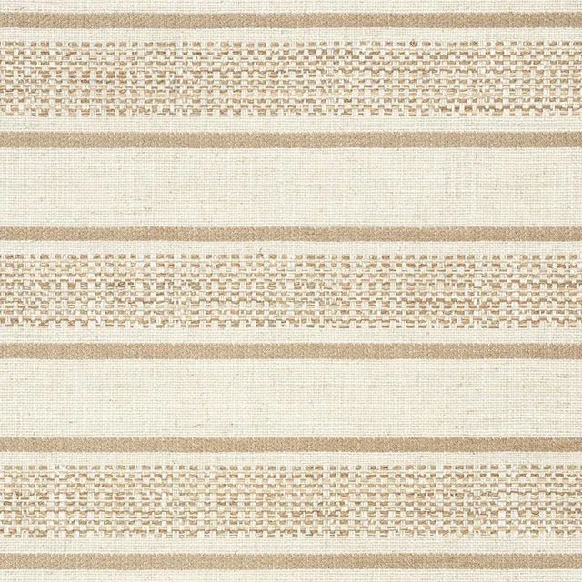 Woven in Italy, Oxnard is more than a simple stripe. Chenille, melange and linen yarns are woven to create distinct...