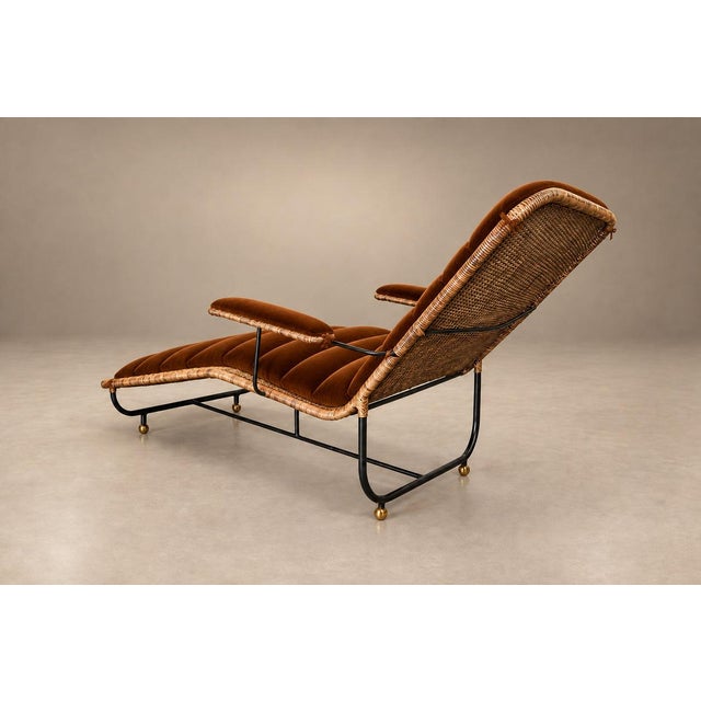 Brazilian Modern Sculptural Chaise in Wicker, Mohair, Steel and Brass, Att. Carlo Hauner, Brazil, 1950s For Sale - Image 10 of 18